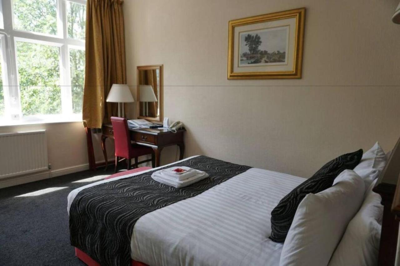 Broadfield Park Hotel Rochdale Exterior foto
